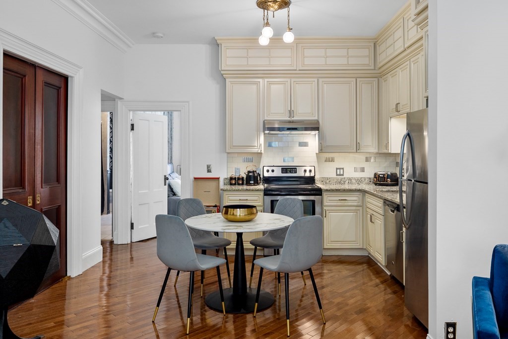 80 E Brookline, South End