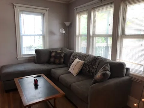 212 Cedar St, Powder House Square