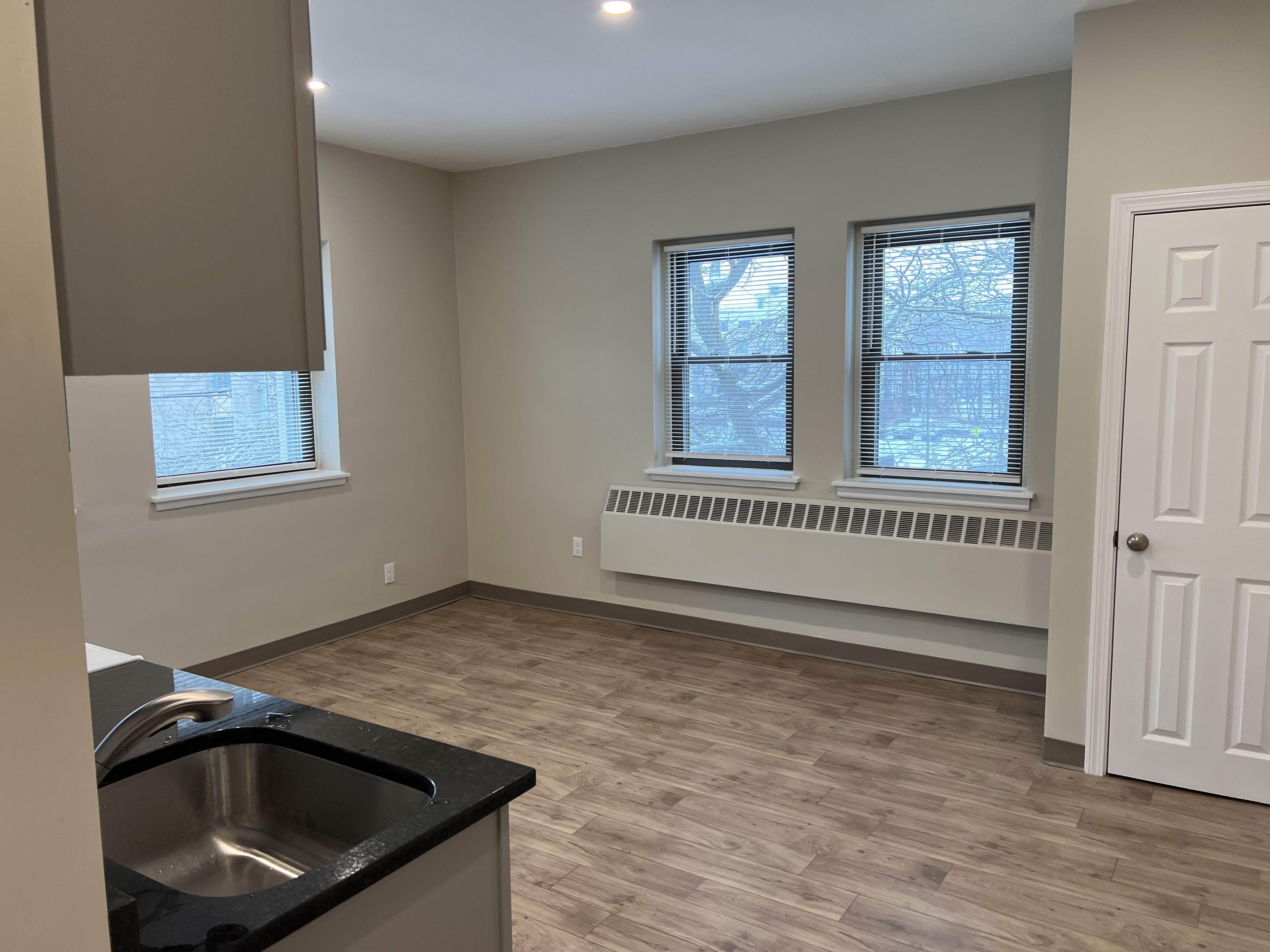 1050 Hancock St, Quincy