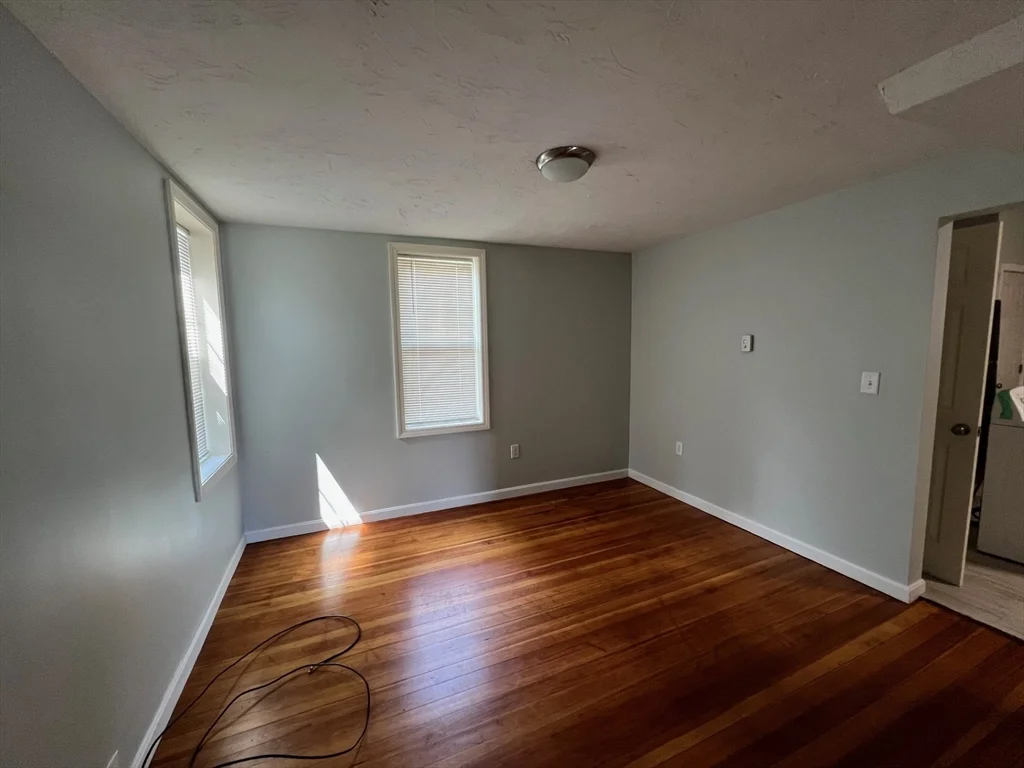 5 Tibbetts St, Natick