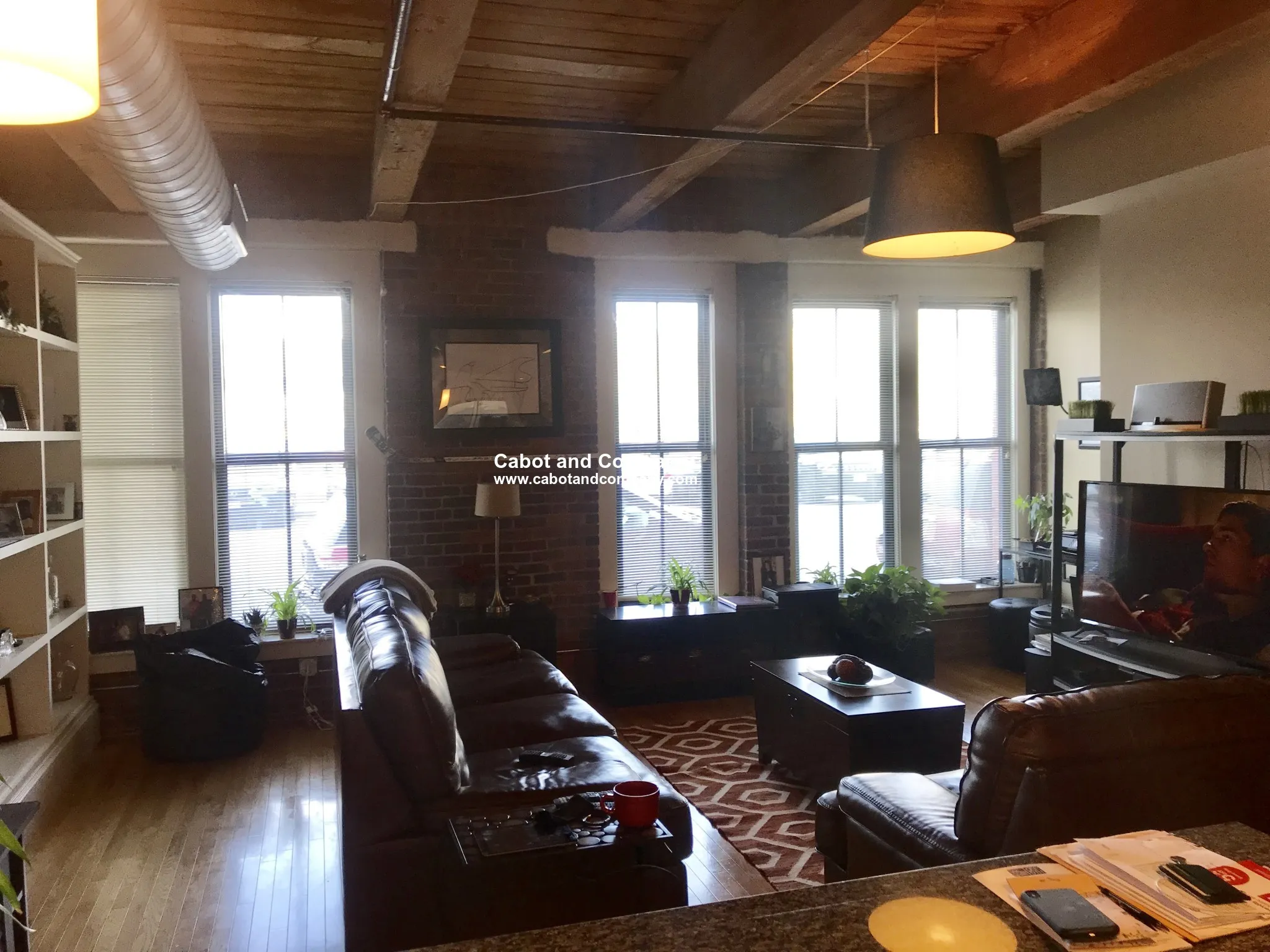 9 New Broadway Bridge, South Boston