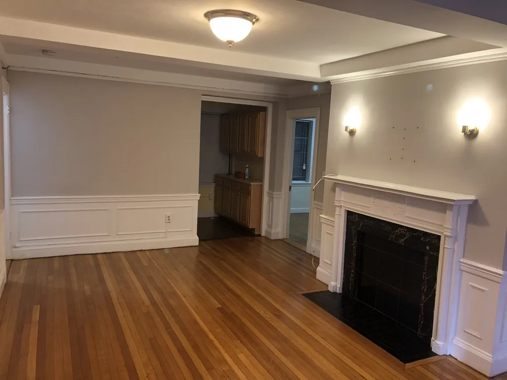 124 Bowdoin St, Beacon Hill