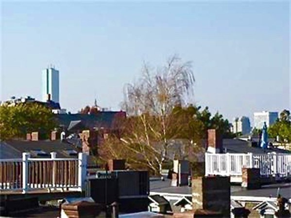 606 E 6th St, South Boston