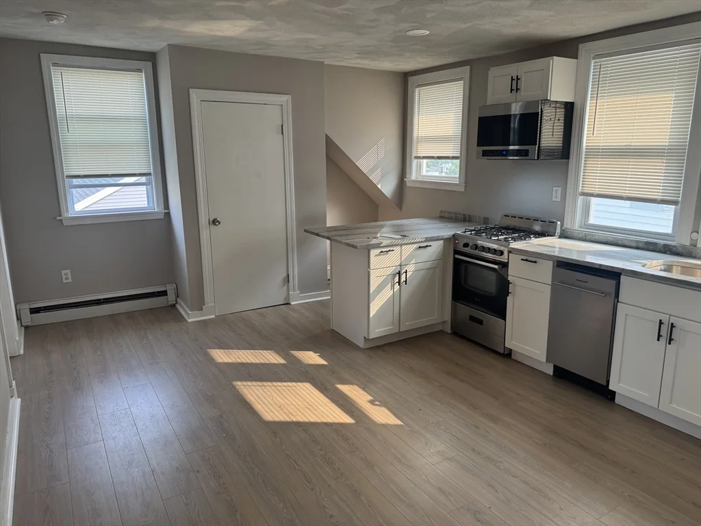 62 Greenwich St, Dorchester