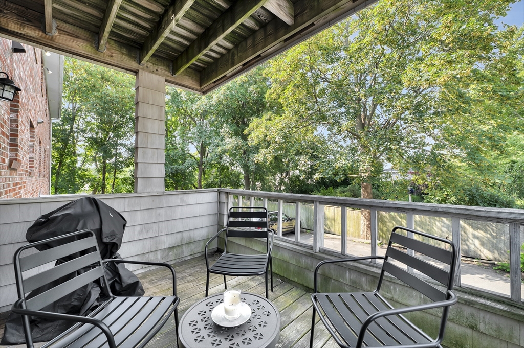 66 Prospect St, Marblehead