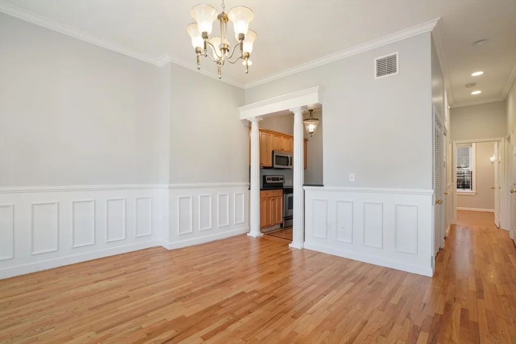 617 Massachusetts Ave, Roxbury