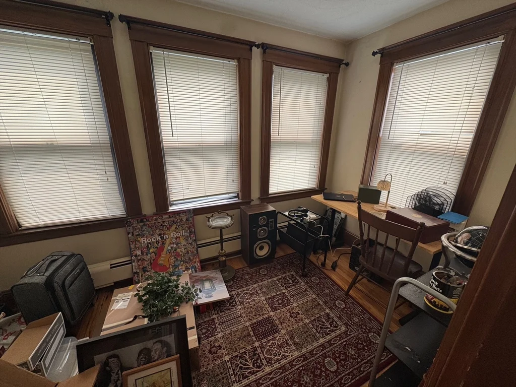 198 School St, Watertown