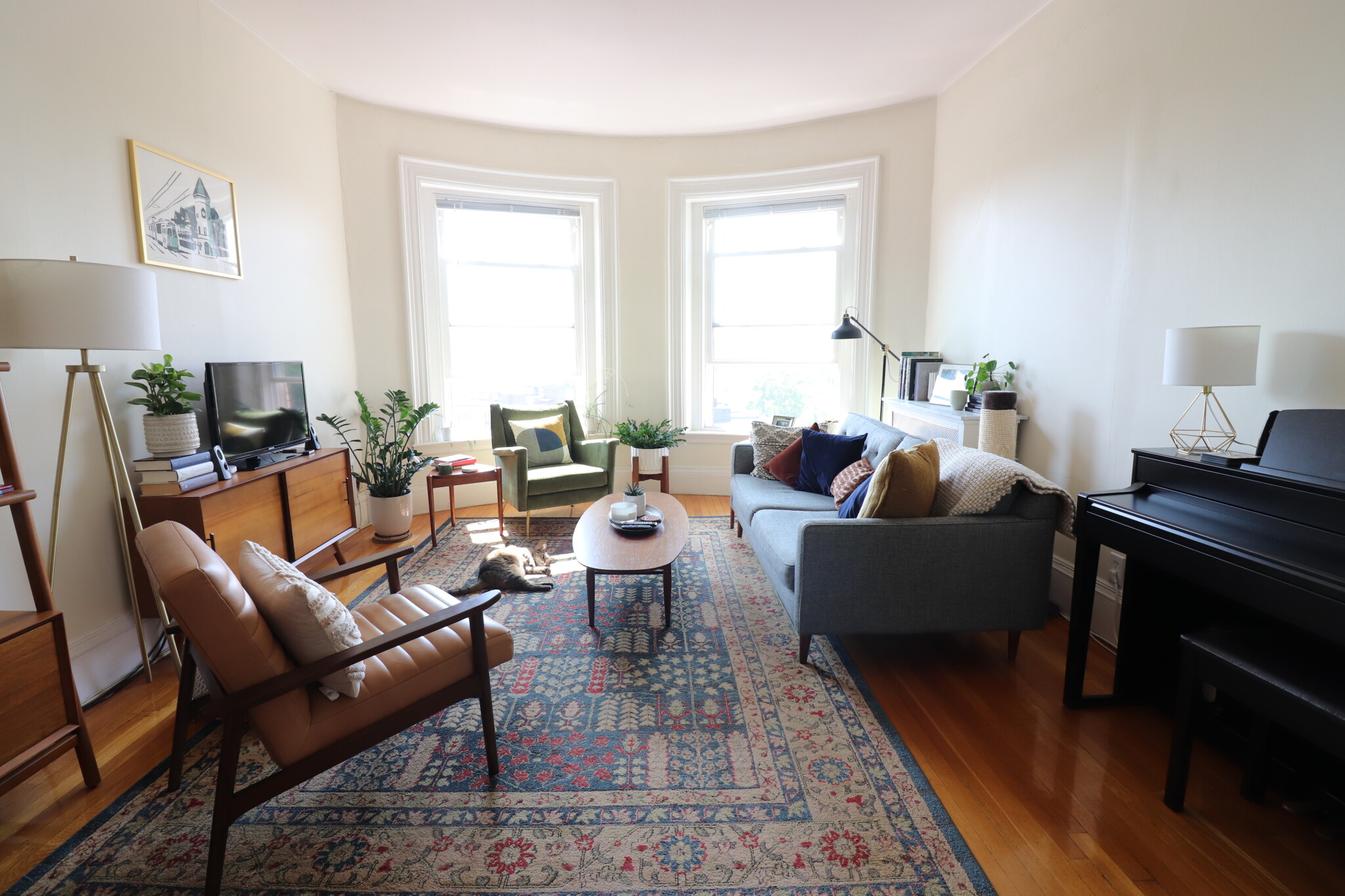 1569 Beacon St, Brookline