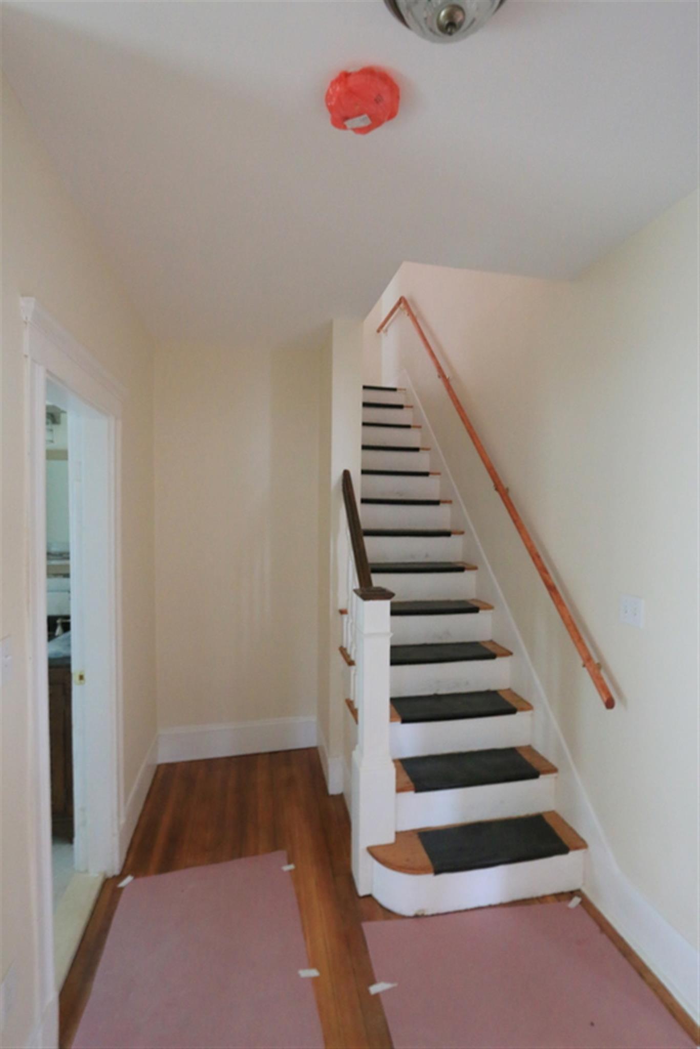 14 Bay State Ave, Powder House Square