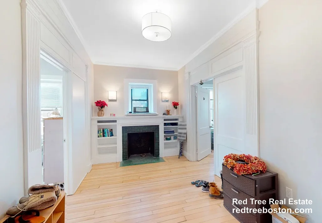 1284 Commonwealth Ave, Allston