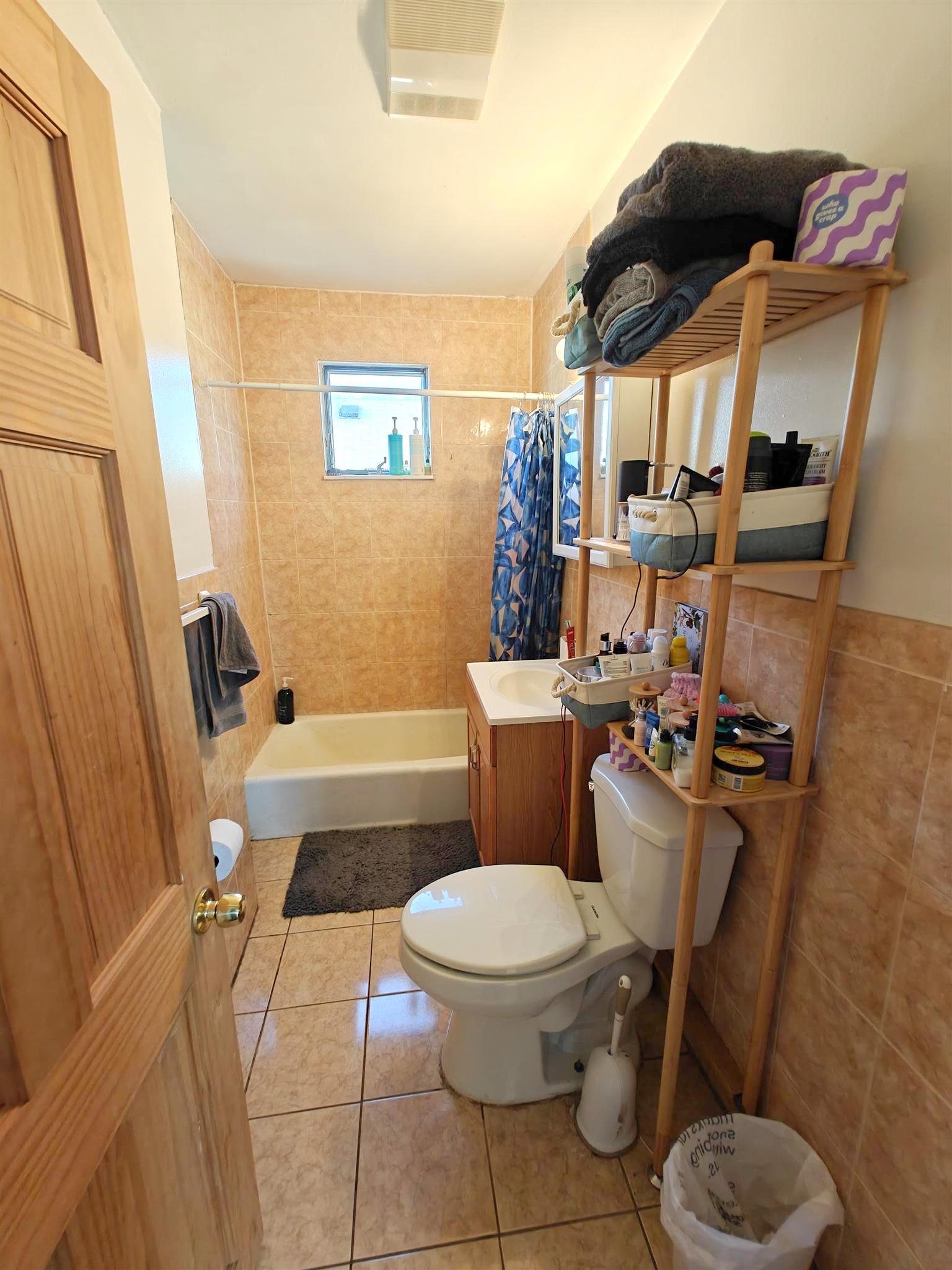 74 Newbury St, Teele Square