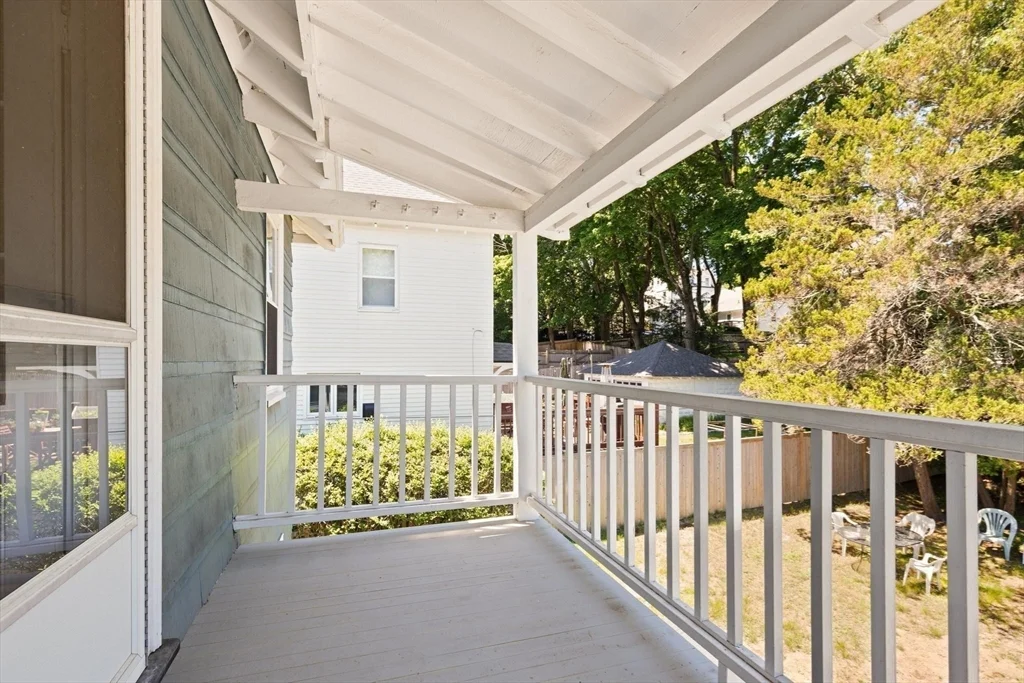 1521 Centre St, West Roxbury