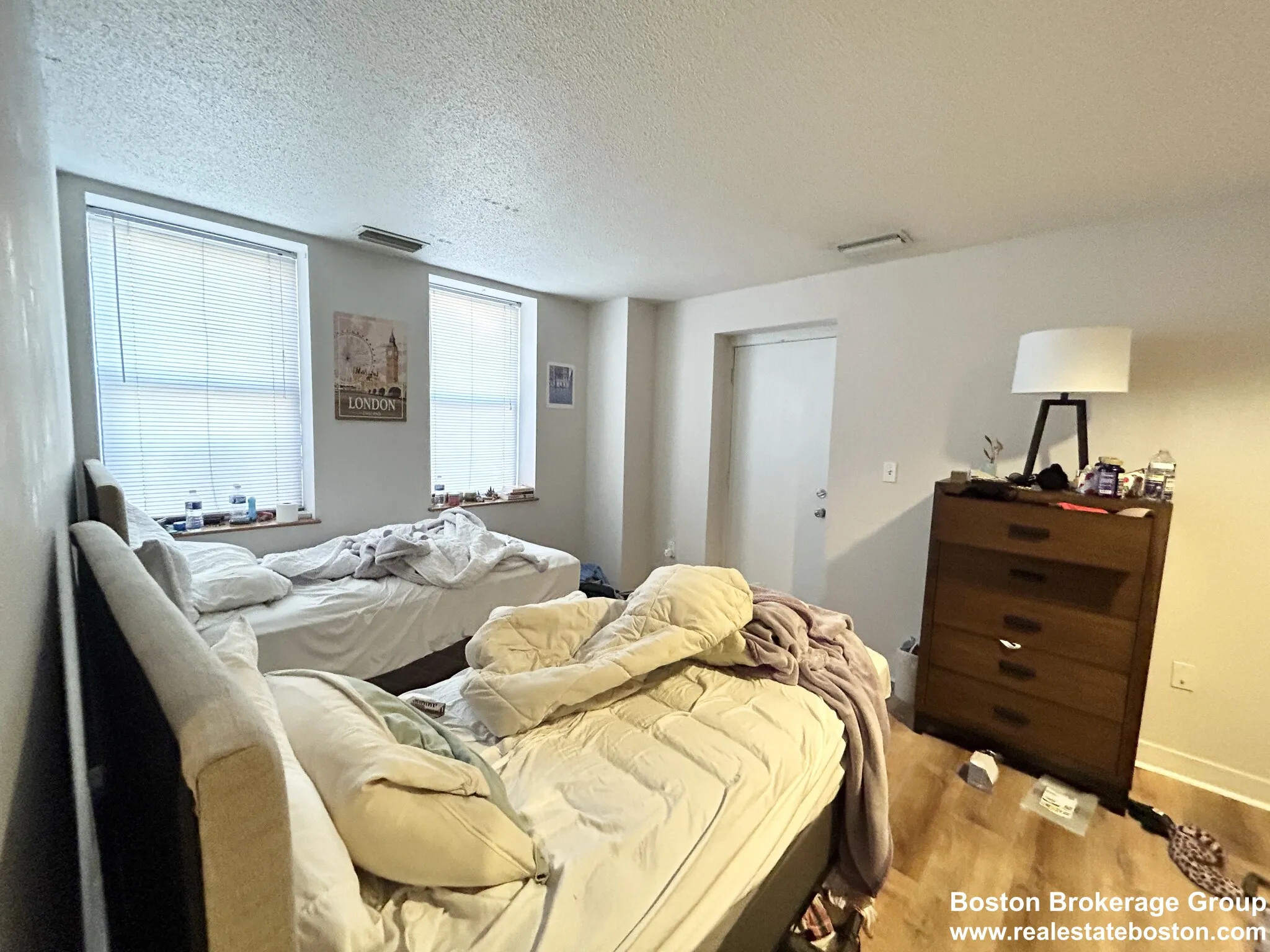 73 Gainsborough St, Fenway