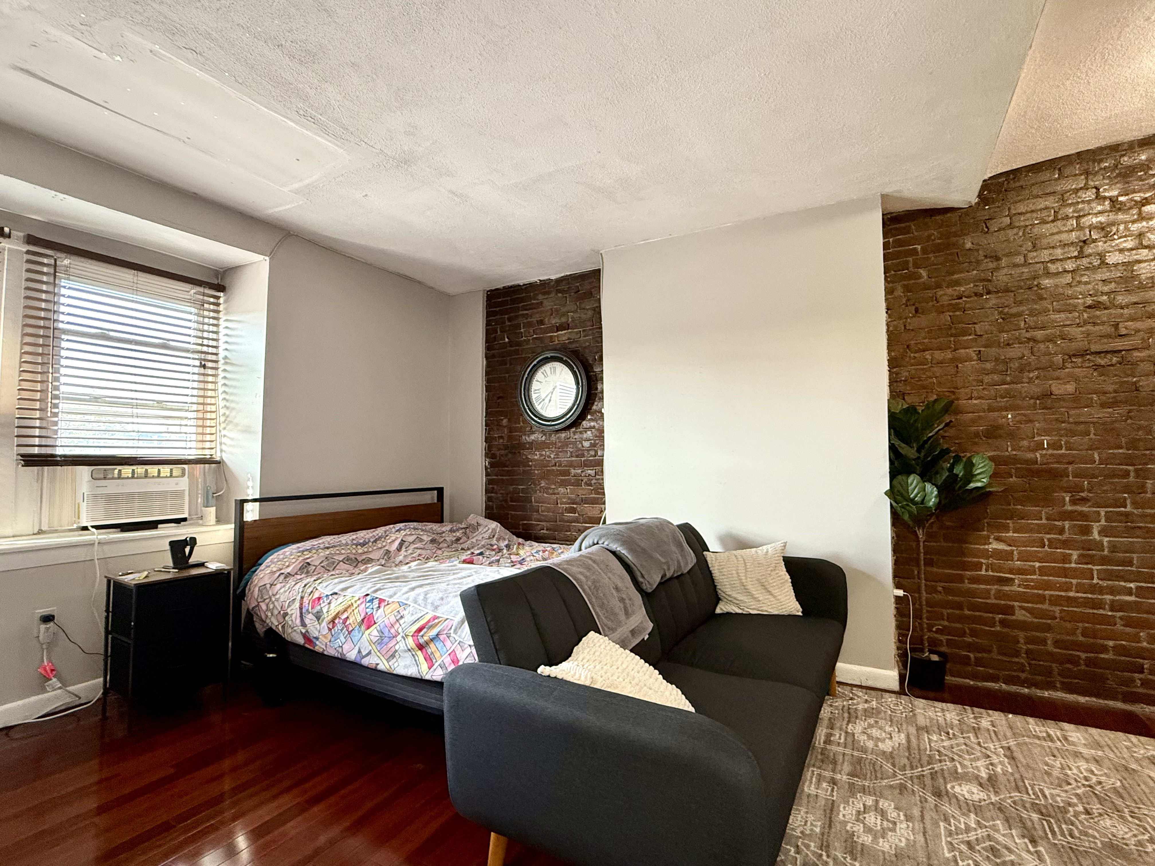 84 Chandler St, South End