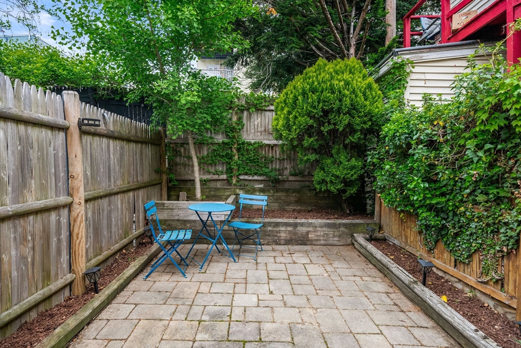 118 Princeton St, East Boston