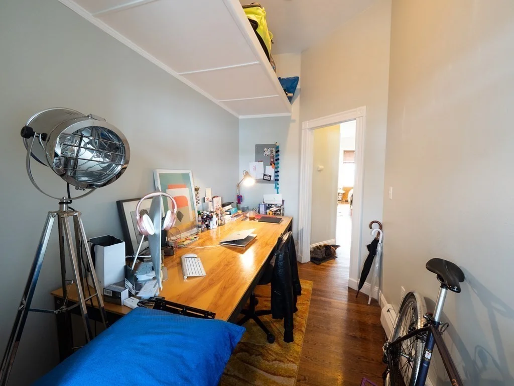 25 Fort Ave, Roxbury