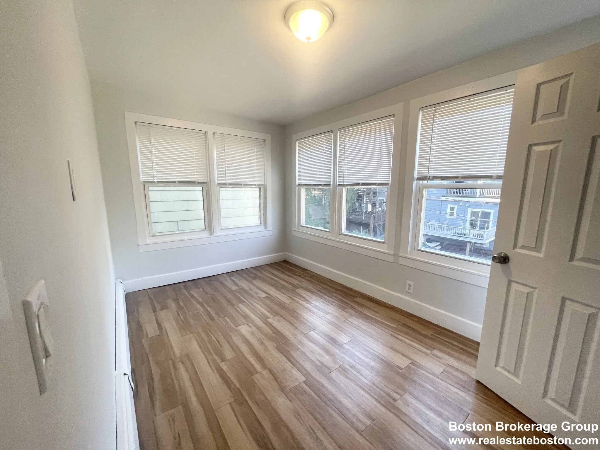 22 Howell St, Dorchester