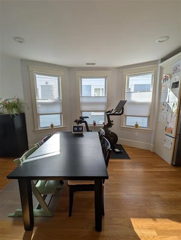 29 Cameron Ave, North Cambridge