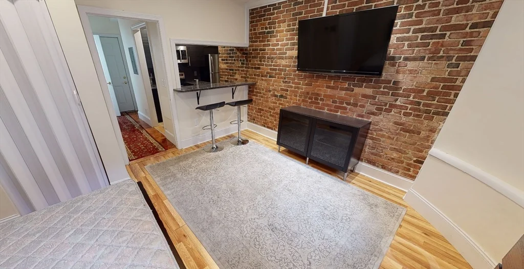 69 Babcock St, North Brookline