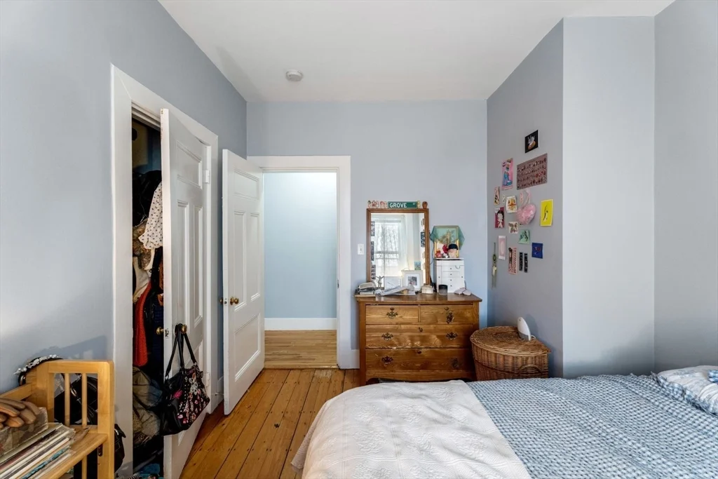 2 Pearl St, Charlestown