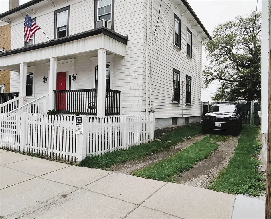 23 Dexter St, South Boston