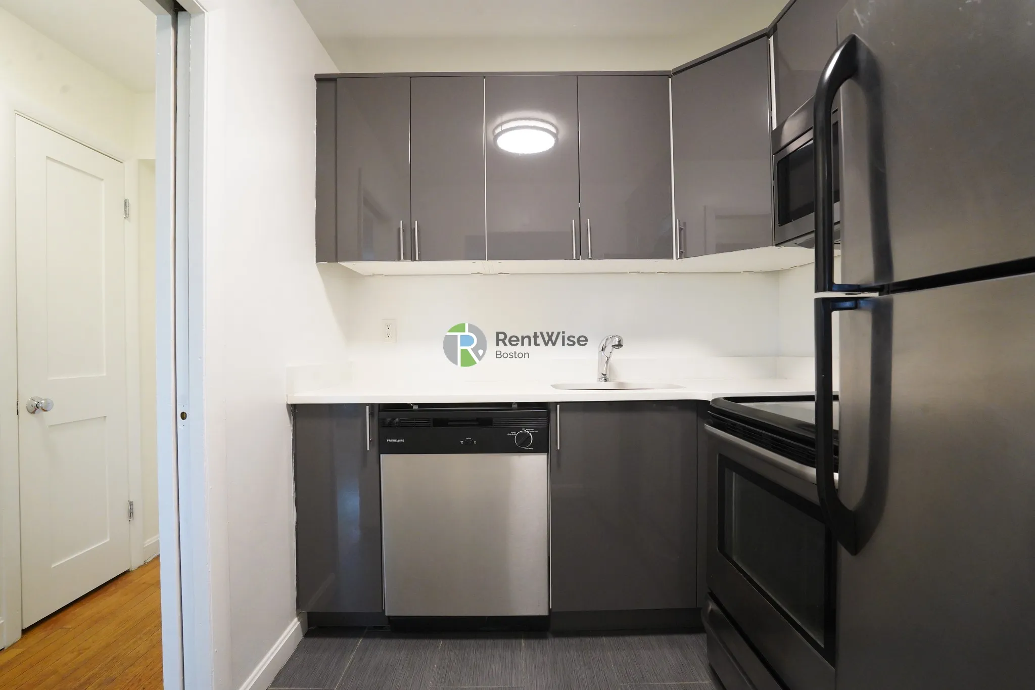 14 Marion St, Coolidge Corner