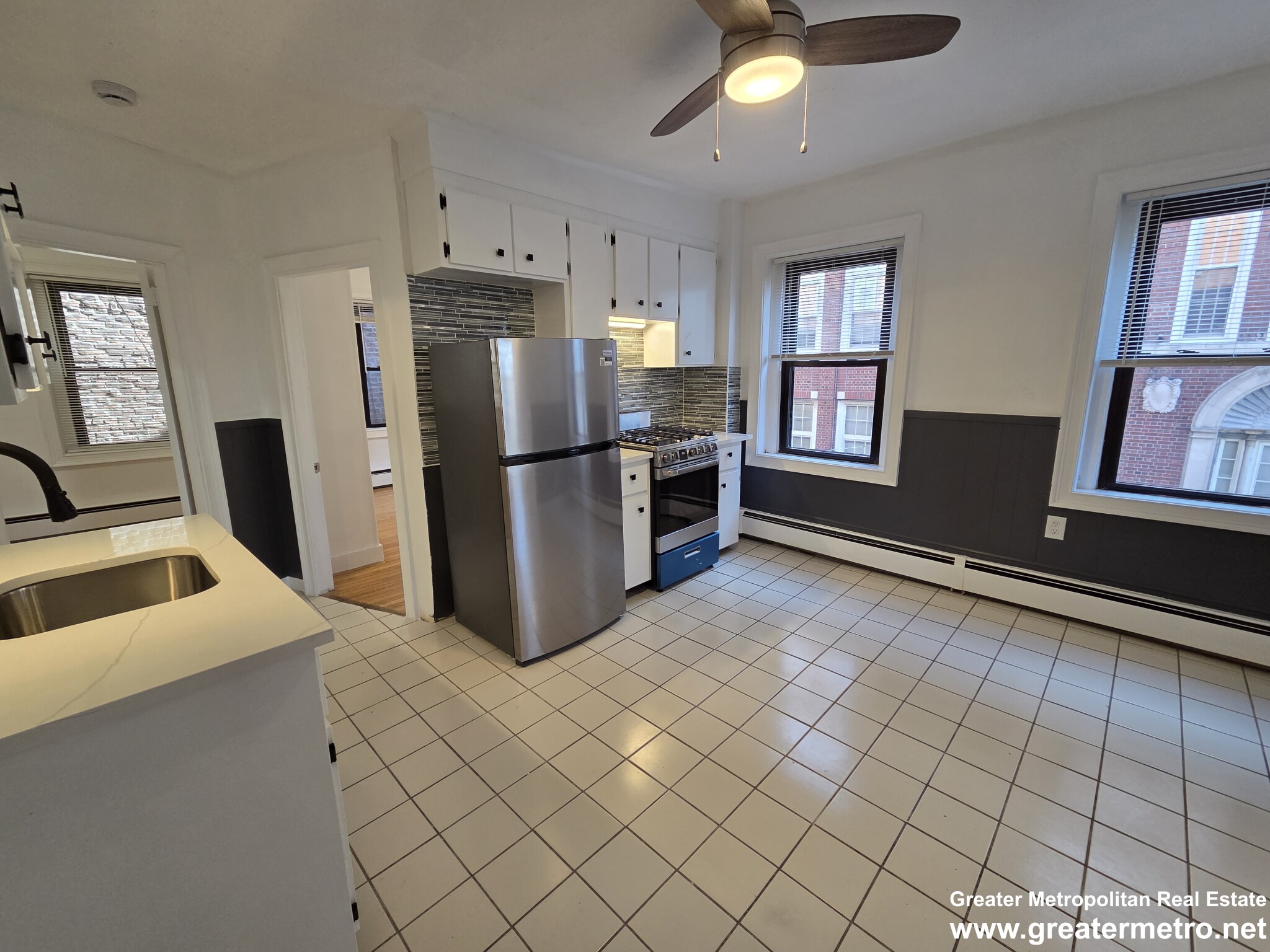 75 Charter St, North End