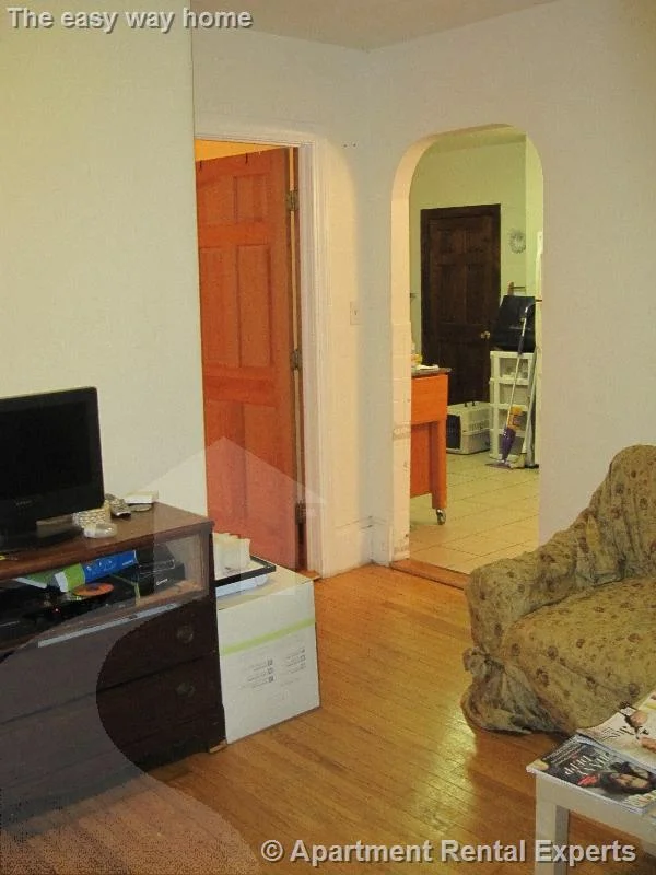 5 Appleton St, Davis Square