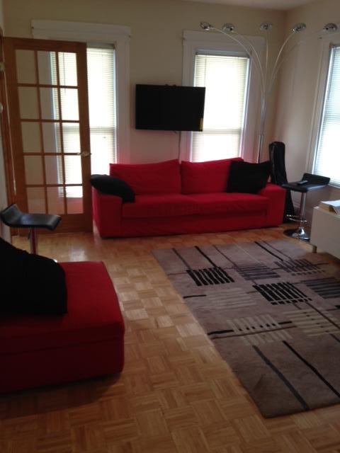 11 Flint St, East Somerville