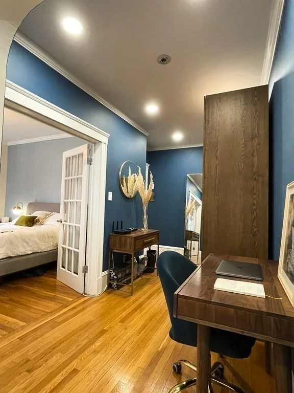 88 Naples, North Brookline