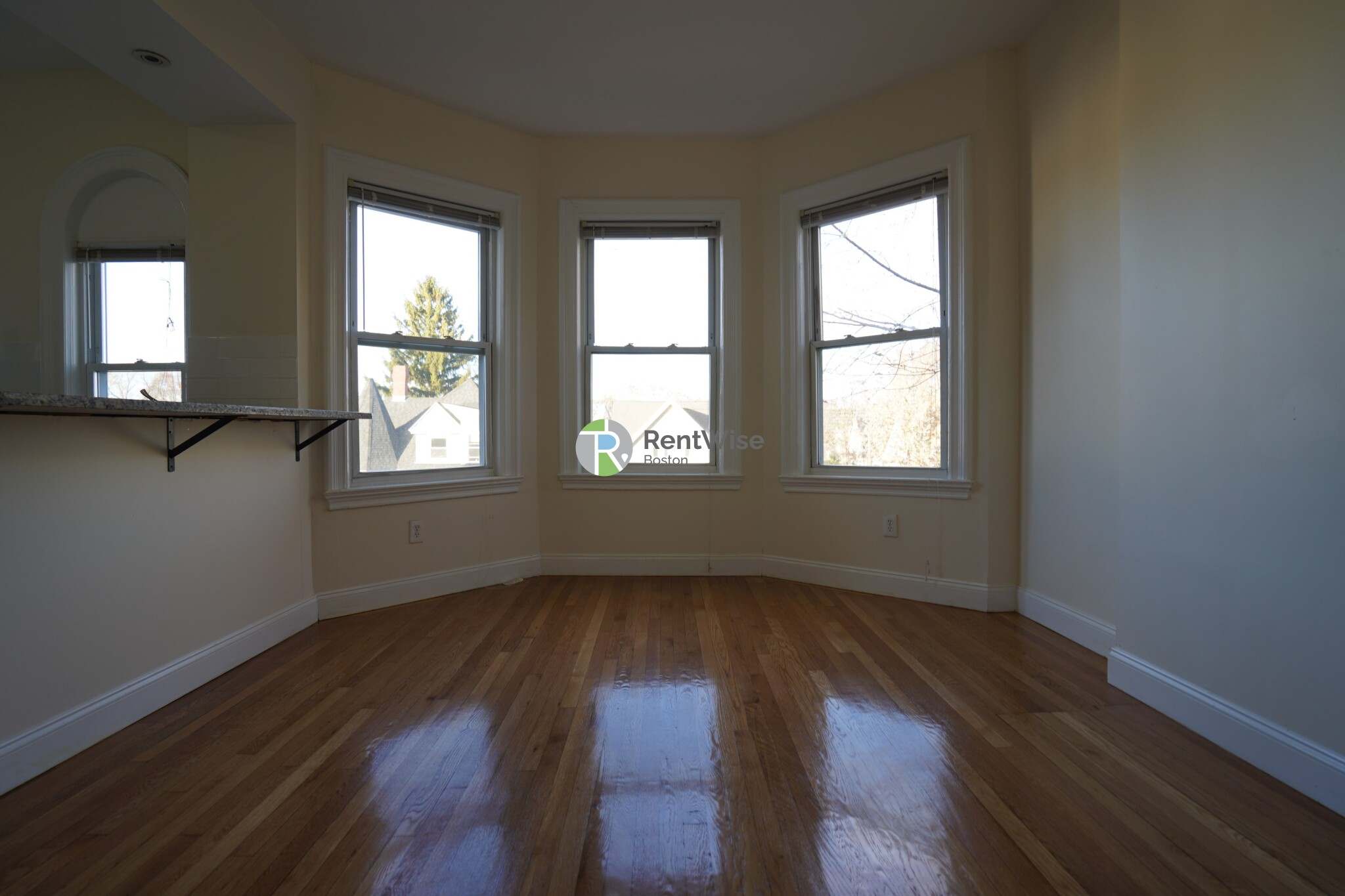 55 Ashford St, Allston