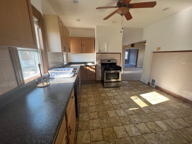 55 Kenmere Rd, Medford