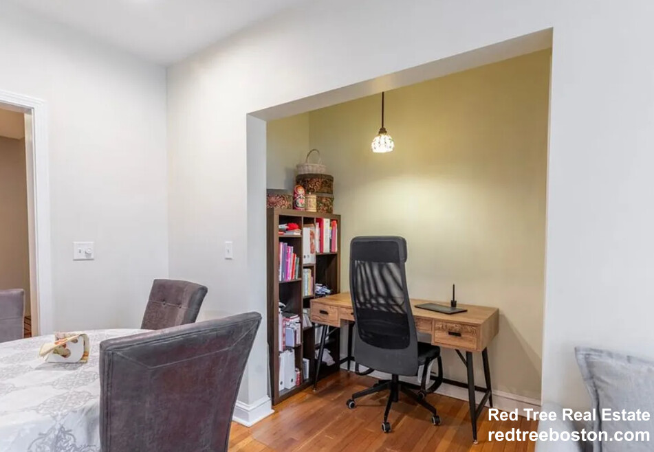 1404 Commonwealth Ave, Brighton