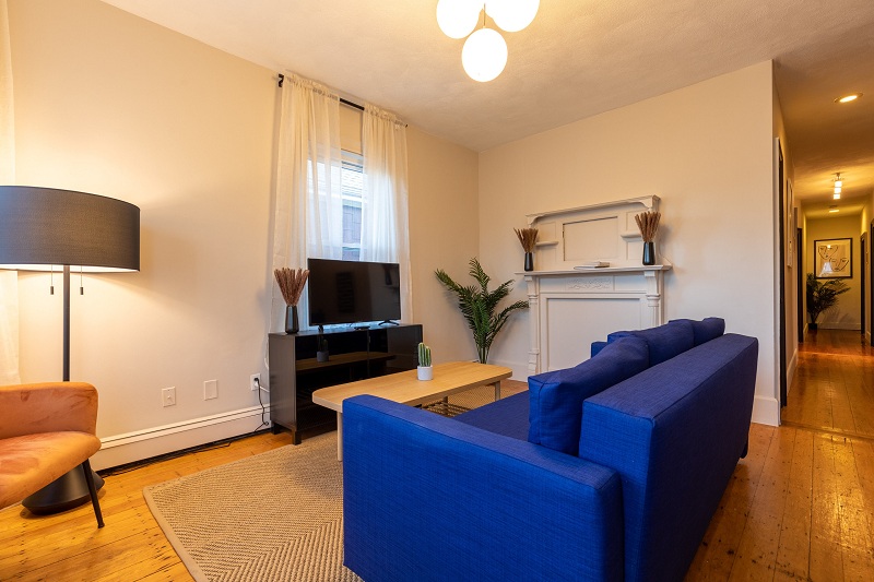 101 Calumet St, Mission Hill