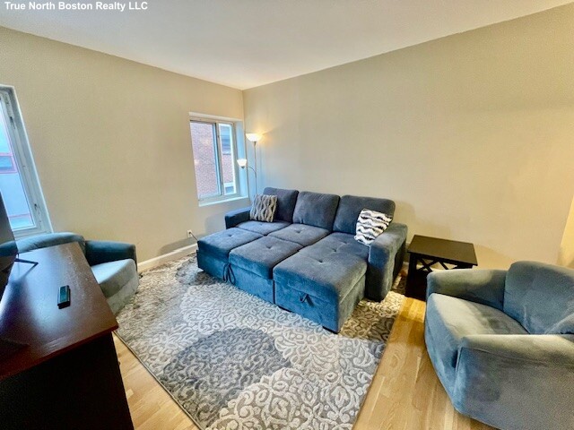 19 Wiget St, North End