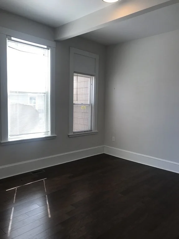 37 Walnut Pl, Newtonville