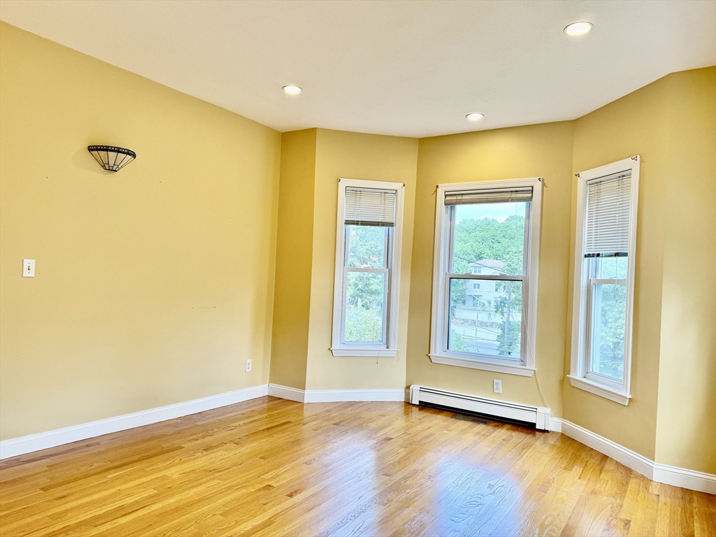 17 Sawyer St, Malden