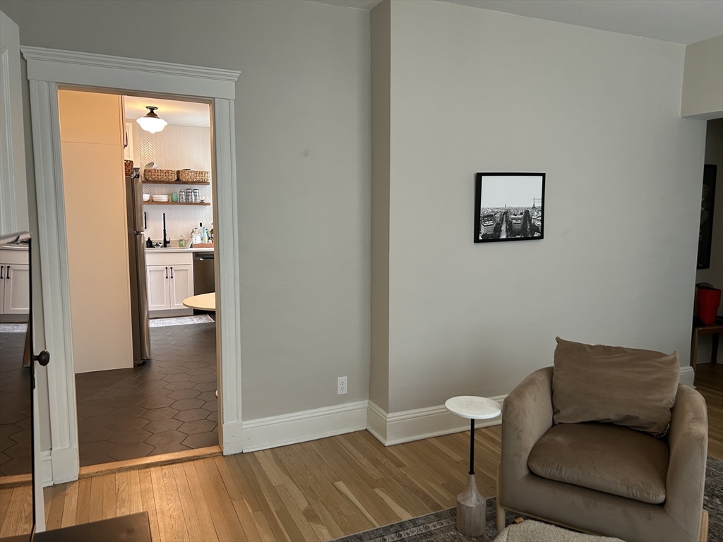 15 Short St, Brookline