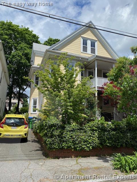 10 Usher Rd, West Medford