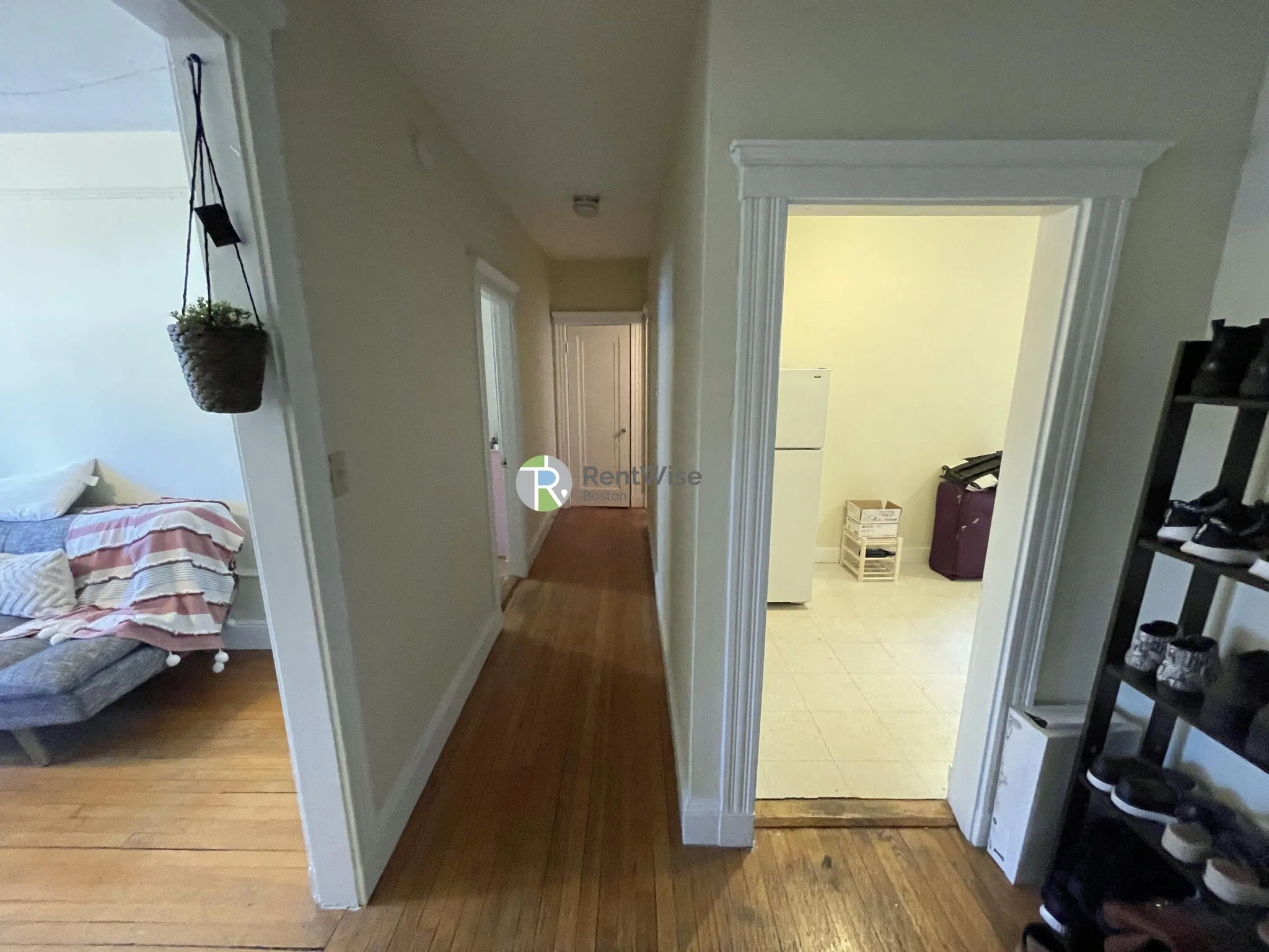 47 Linden St, Allston