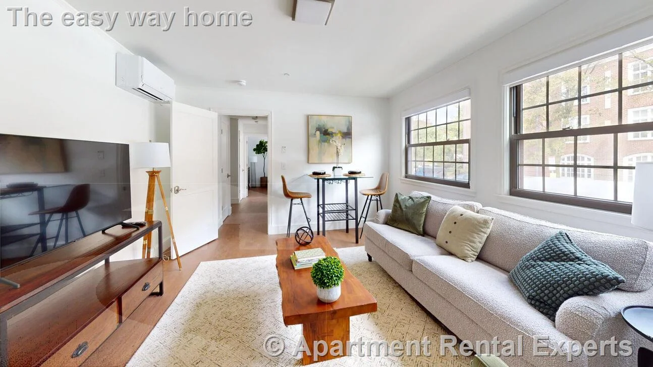 1200 Massachusetts Ave, Harvard Square