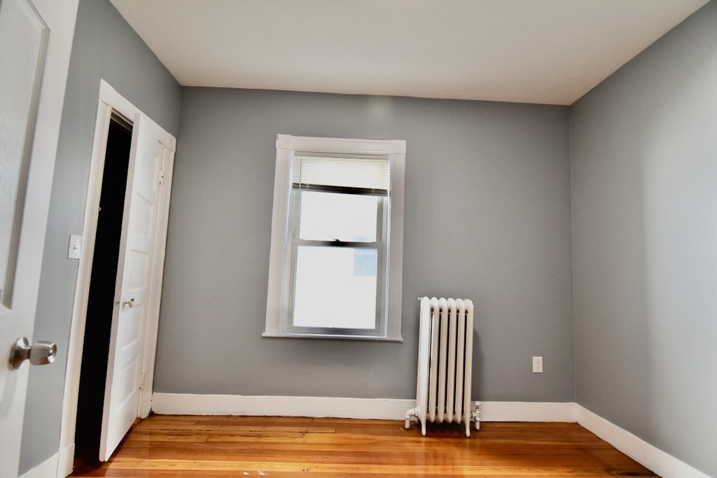 21 Treadway Rd, Dorchester