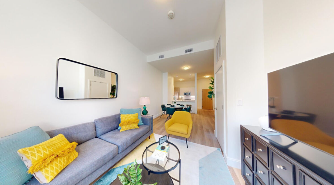 1079 Commonwealth Ave, Allston