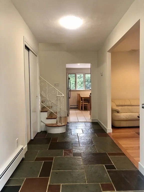 15 Sycamore Rd, Montrose