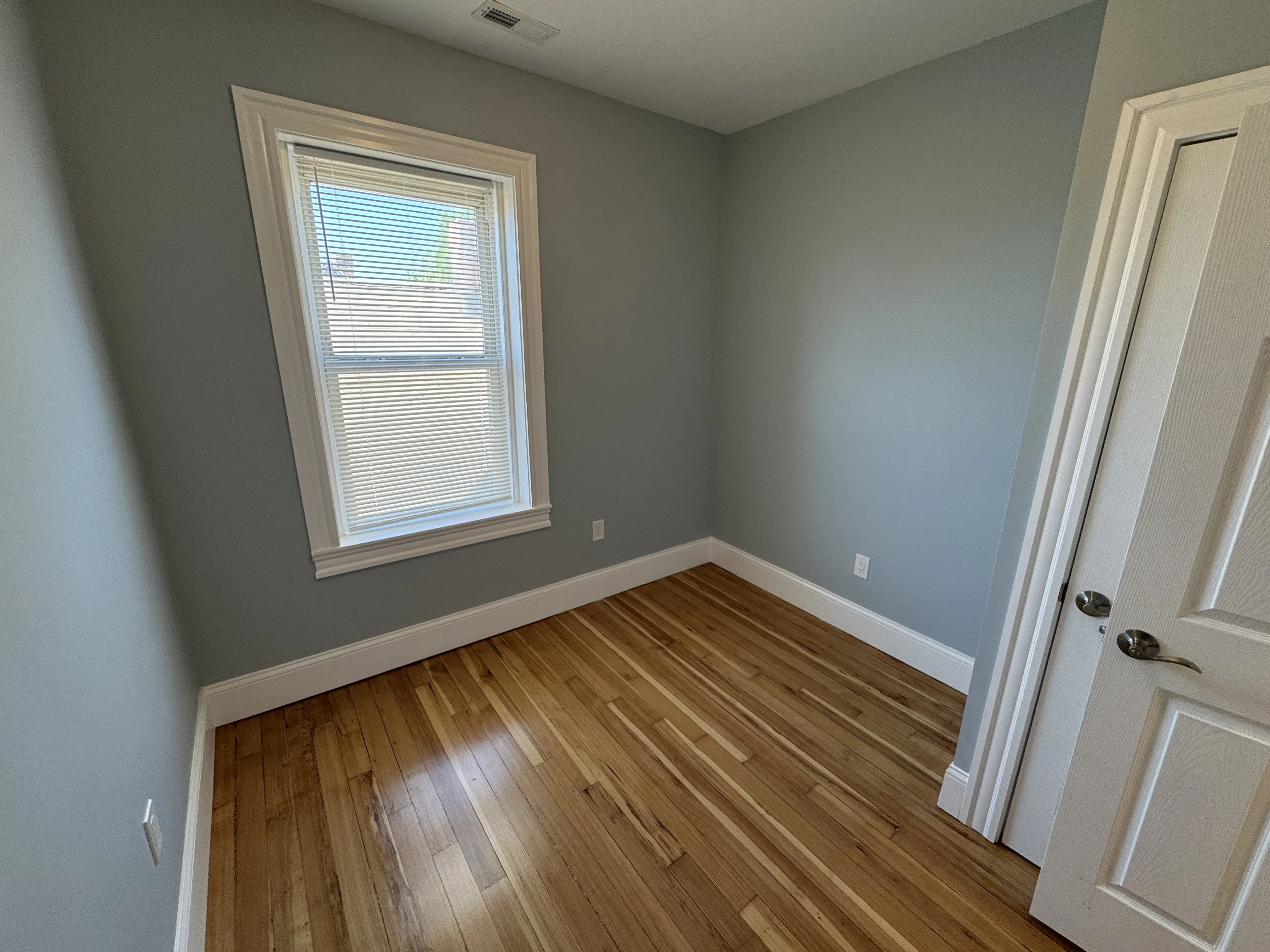 29 Cameron Ave, Teele Square