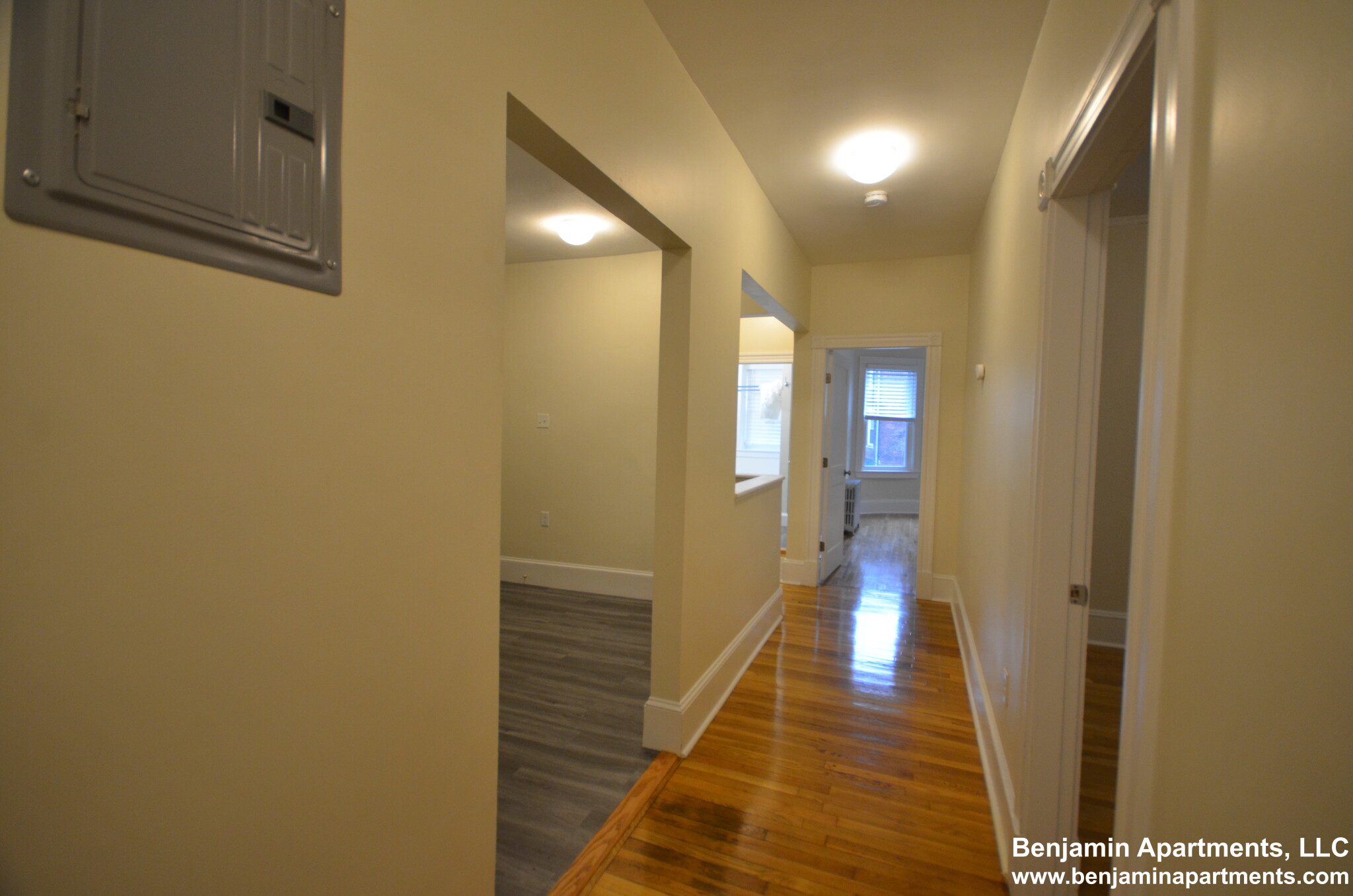 1595 Beacon St, Brookline