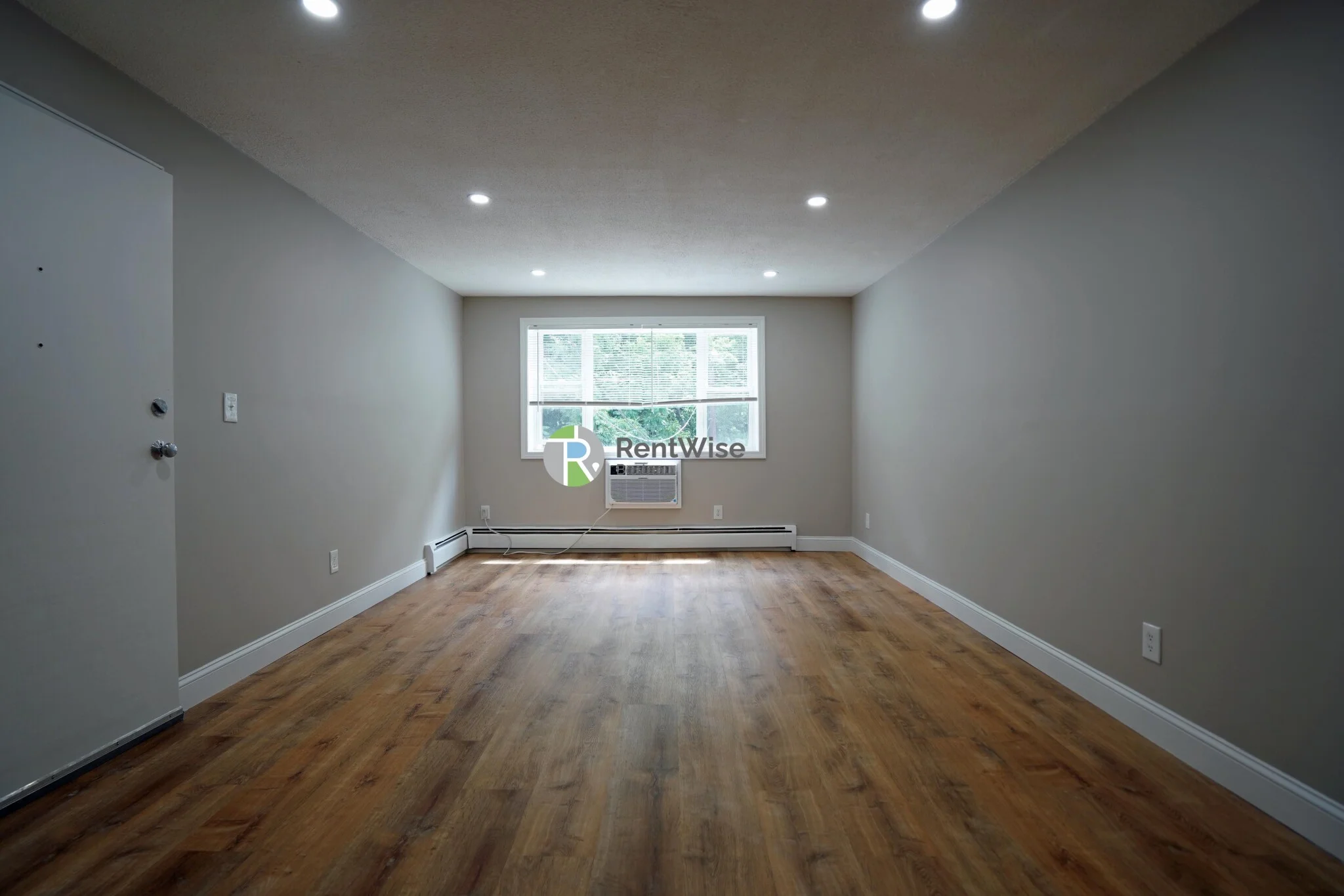 979 Fellsway West, Medford