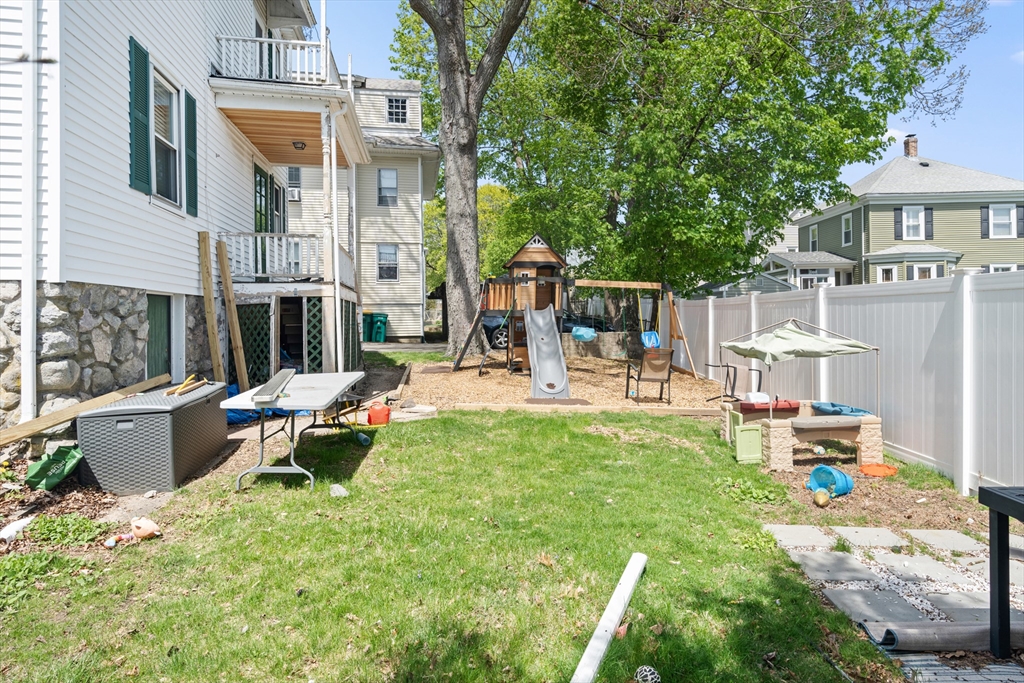 9-11 West St, Norwood