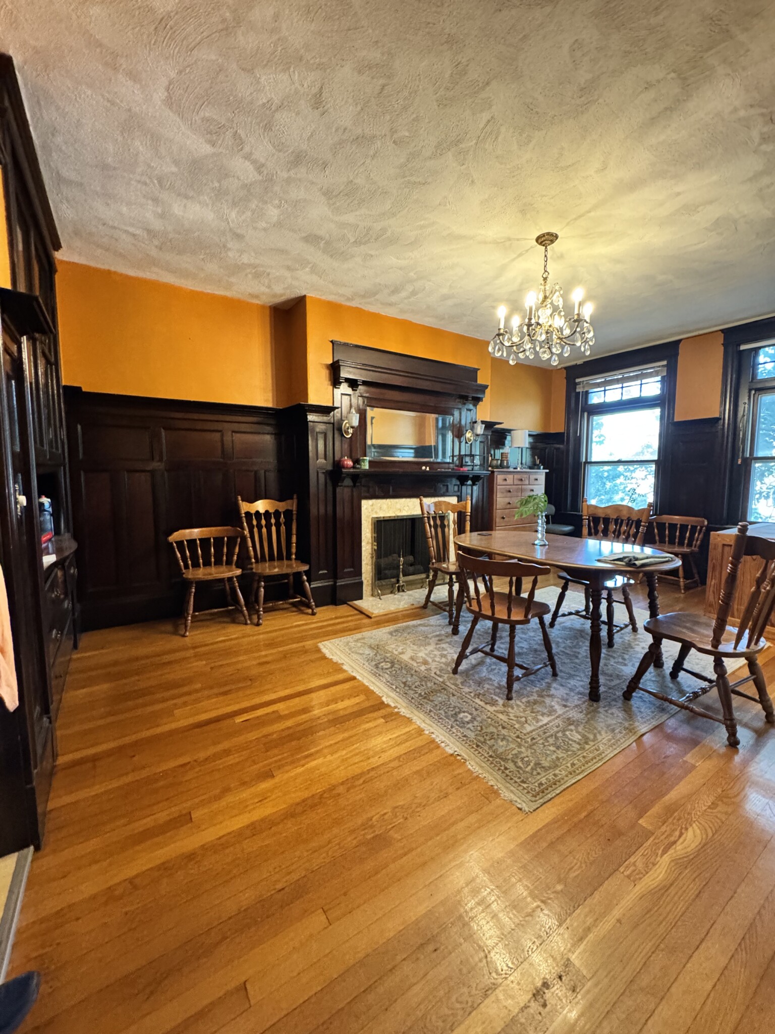 1901 Beacon St, Brookline