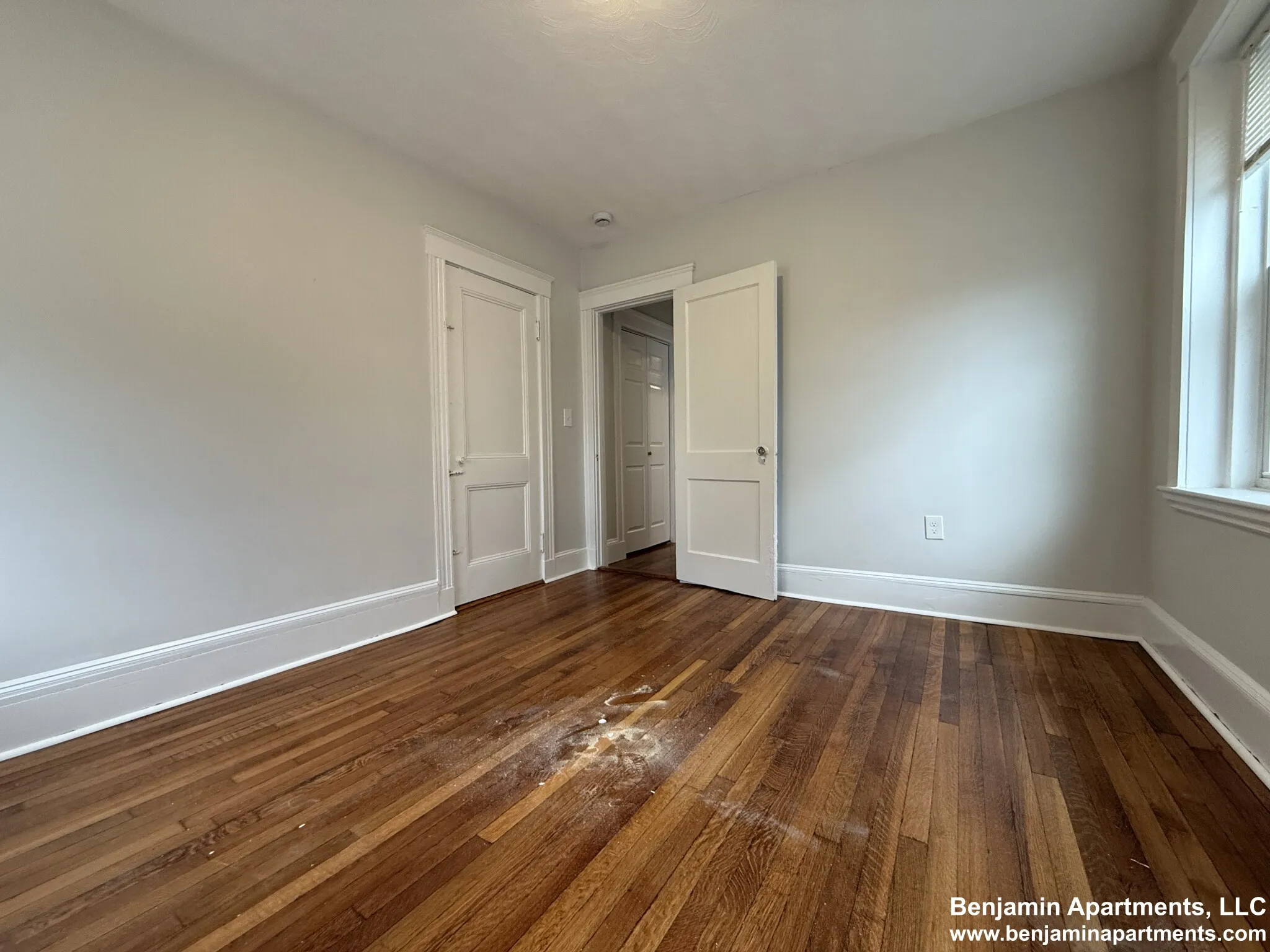 1615 Commonwealth Ave, Brighton